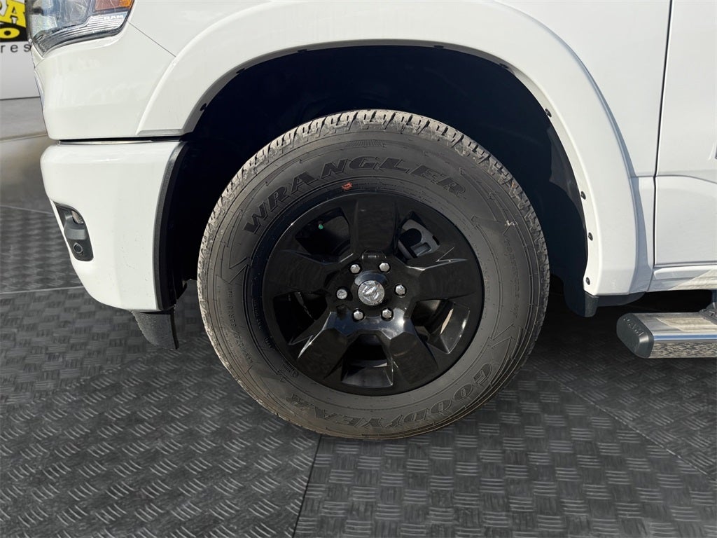 2025 RAM 1500 Big Horn Crew Cab 4x4 5'7' Box