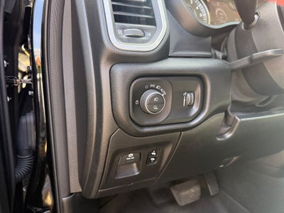 2020 RAM 1500 Big Horn Quad Cab 4x4 6'4' Box