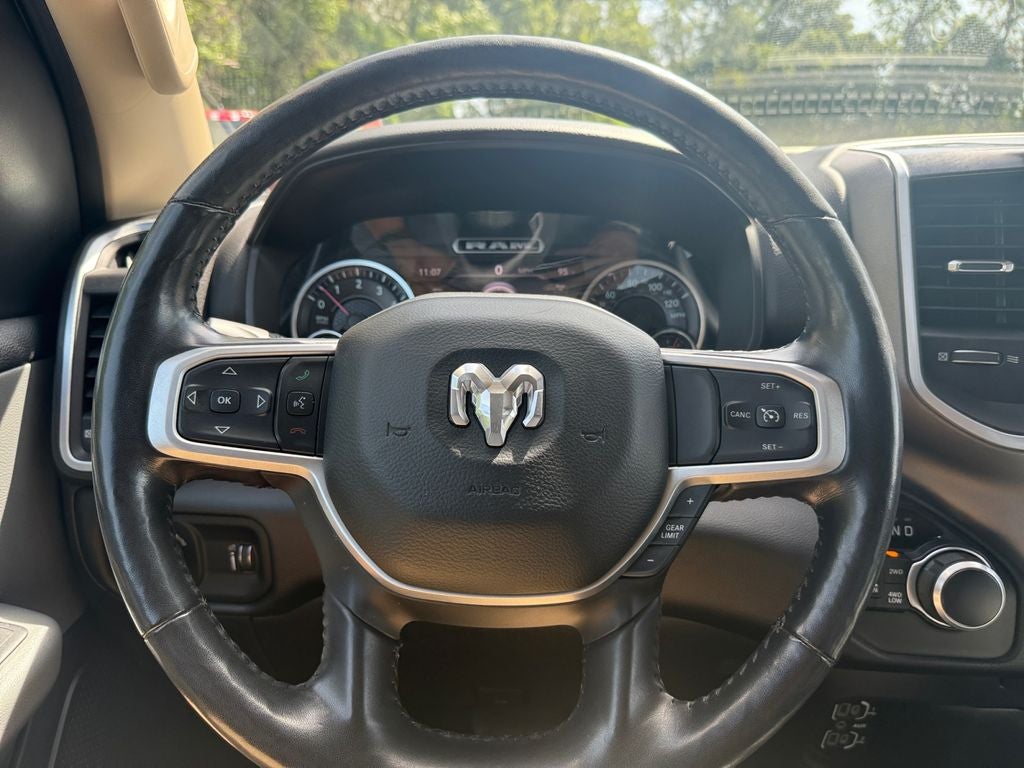 2020 RAM 1500 Big Horn Quad Cab 4x4 6'4' Box