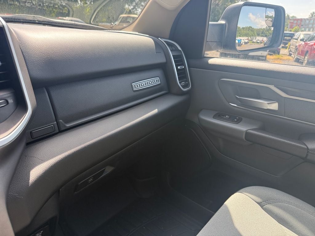 2020 RAM 1500 Big Horn Quad Cab 4x4 6'4' Box