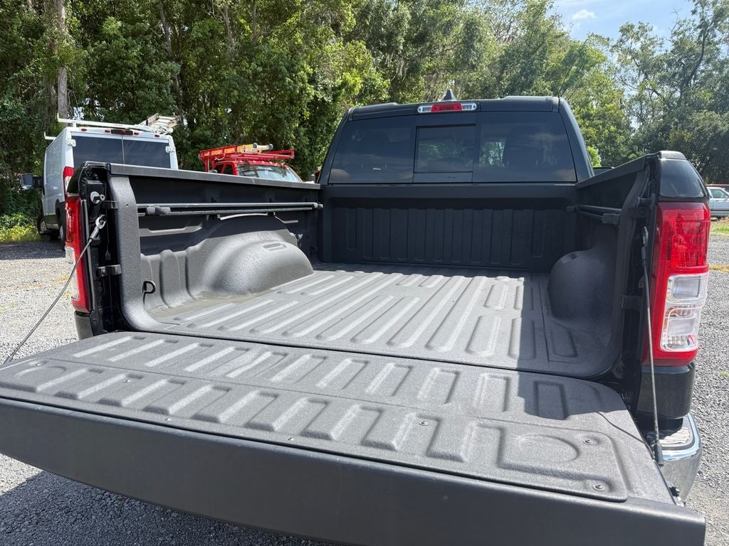 2020 RAM 1500 Big Horn Quad Cab 4x4 6'4' Box