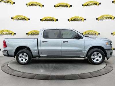 2025 RAM 1500 Big Horn Crew Cab 4x4 5'7' Box