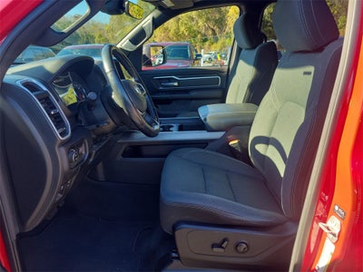 2022 RAM 1500 Big Horn Crew Cab 4x4 5'7' Box