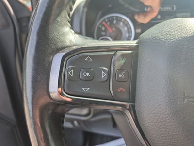 2020 RAM 1500 Big Horn Crew Cab 4x4 5'7' Box