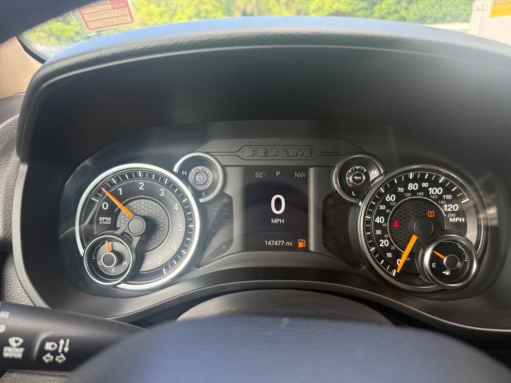 2019 RAM 1500 Tradesman Crew Cab 4x4 5'7' Box
