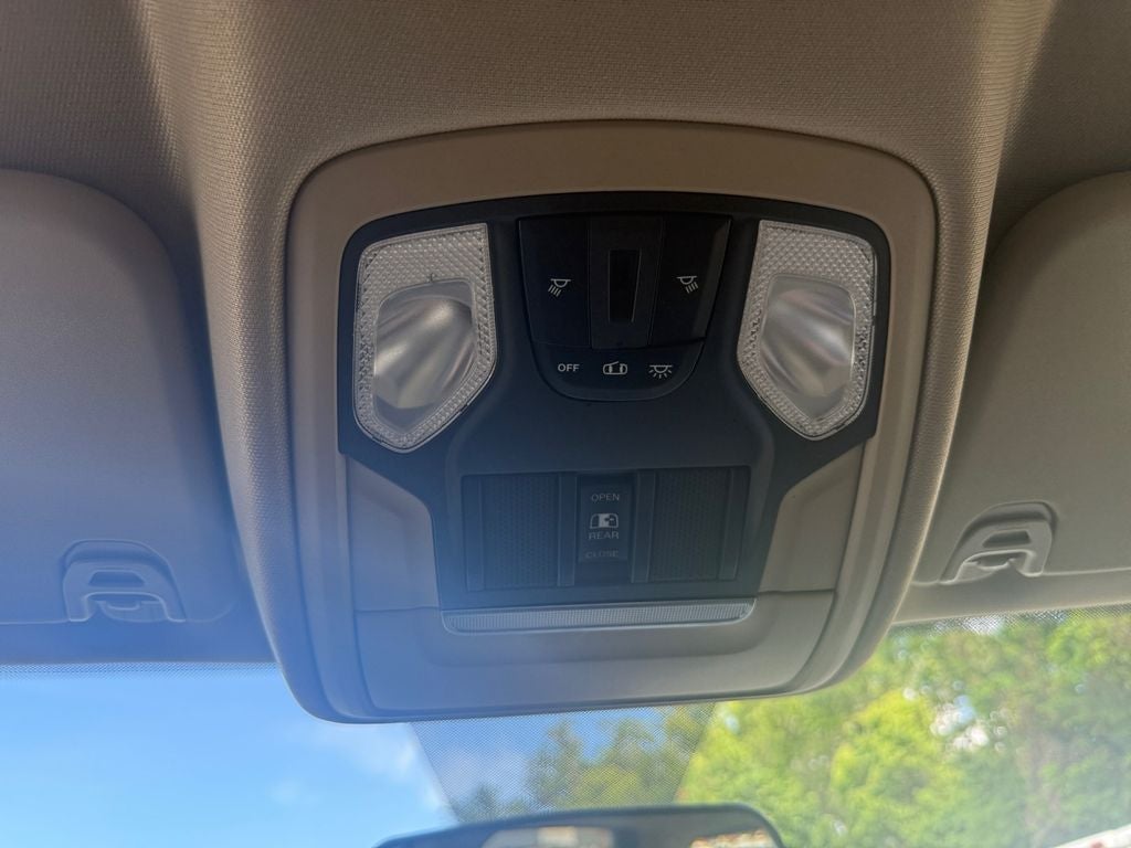 2019 RAM 1500 Tradesman Crew Cab 4x4 5'7' Box