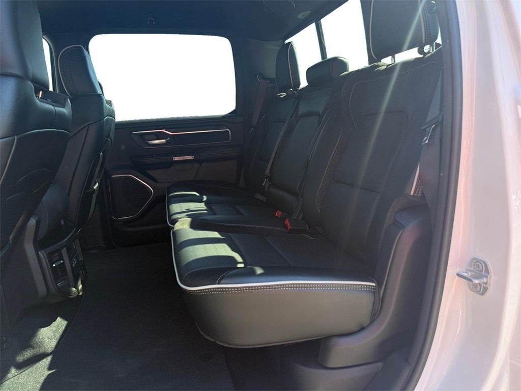 2025 RAM 1500 Laramie Crew Cab 4x4 5'7' Box