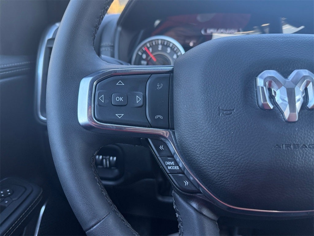 2025 RAM 1500 Laramie Crew Cab 4x4 5'7' Box