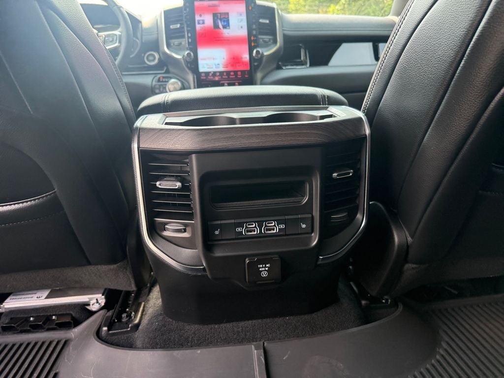 2025 RAM 1500 Laramie Crew Cab 4x4 5'7' Box