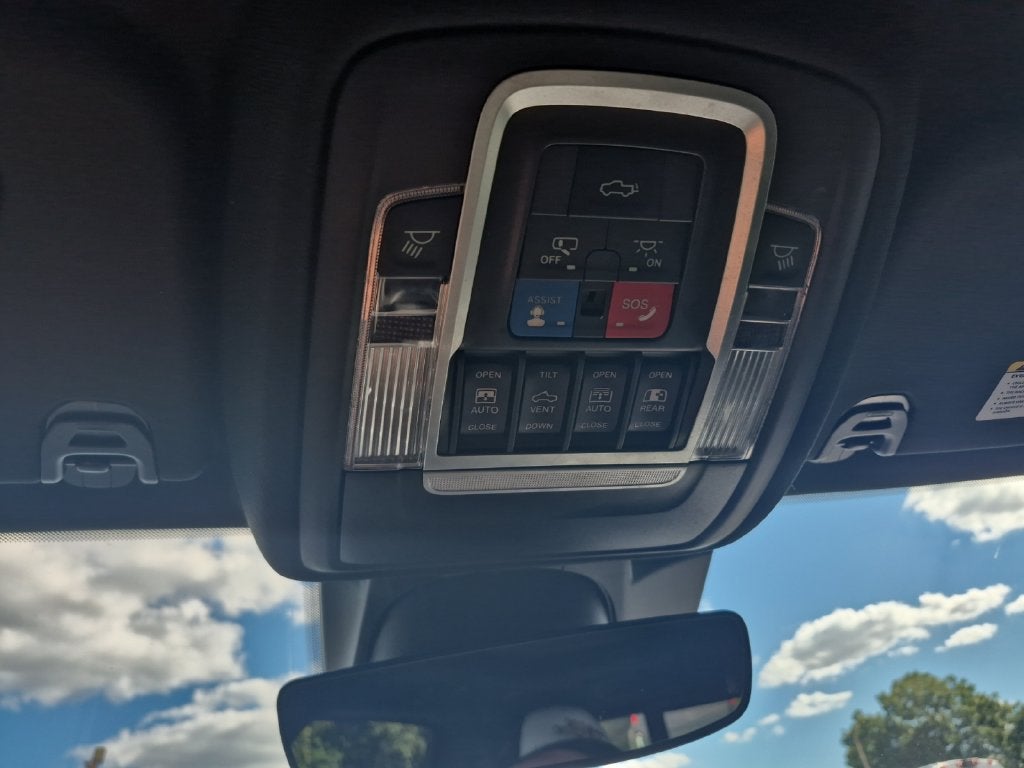 2021 RAM 1500 Rebel Crew Cab 4x4 5'7' Box
