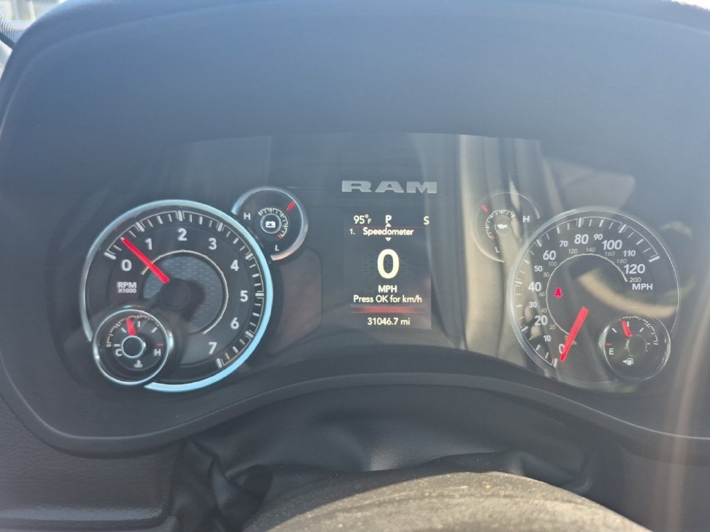 2023 RAM 1500 Big Horn Crew Cab 4x4 6'4' Box