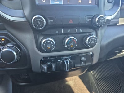 2023 RAM 1500 Big Horn Crew Cab 4x4 6'4' Box