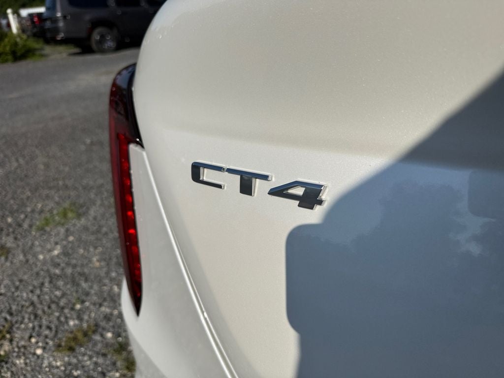 2023 Cadillac CT4 Luxury