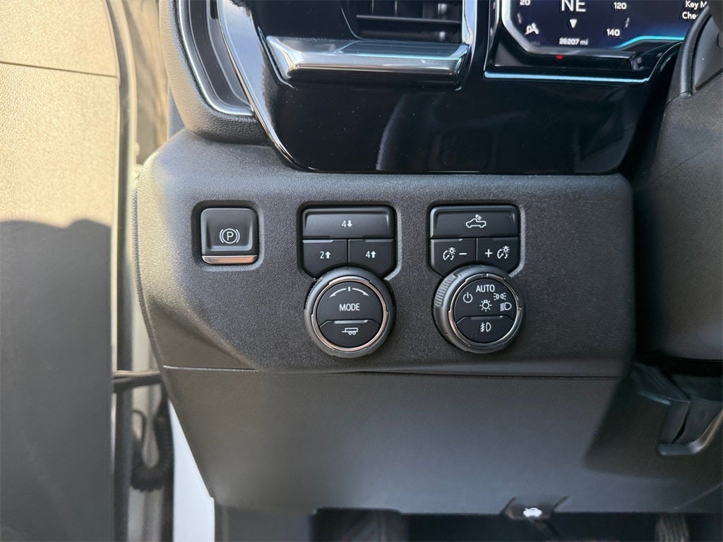 2024 Chevrolet Silverado 2500HD 4WD Crew Cab Standard Bed LT