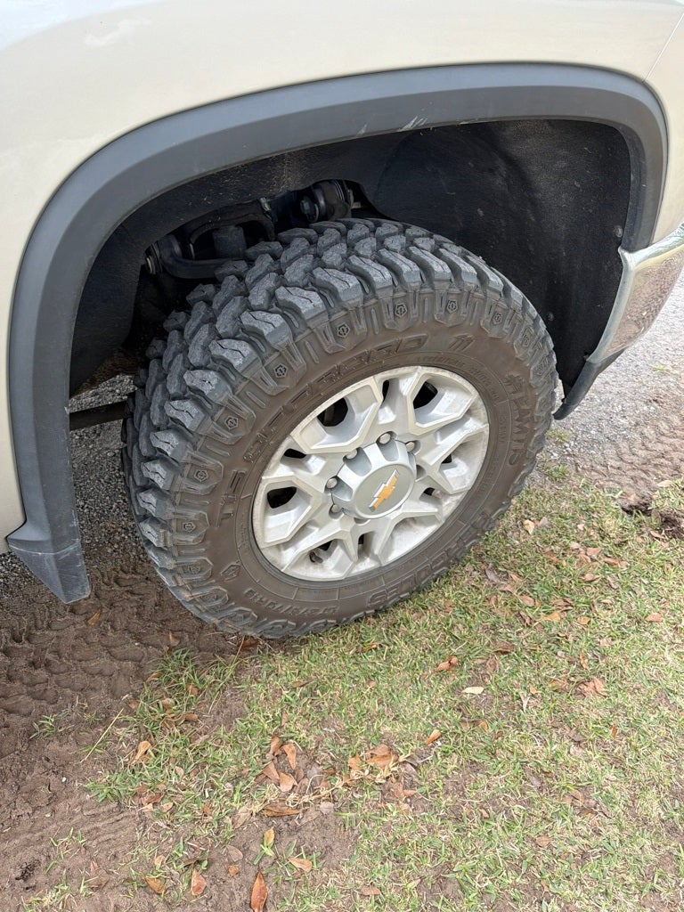 2022 Chevrolet Silverado 2500HD 4WD Crew Cab Standard Bed LT