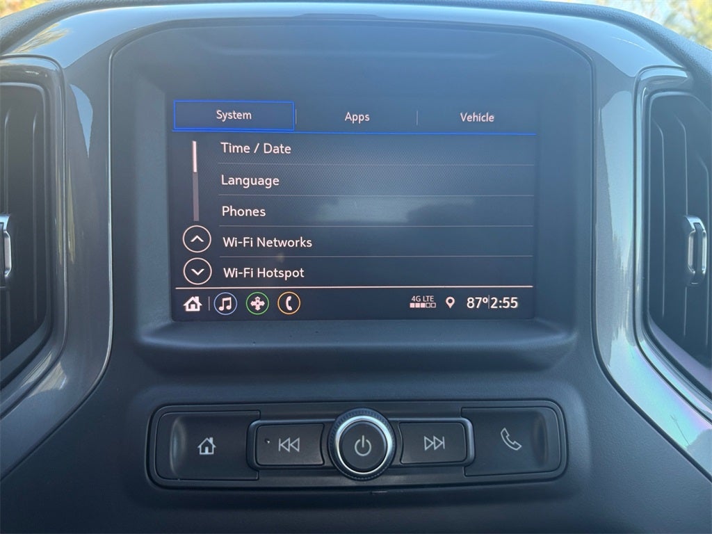 2020 Chevrolet Silverado 1500 2WD Double Cab Standard Bed Custom