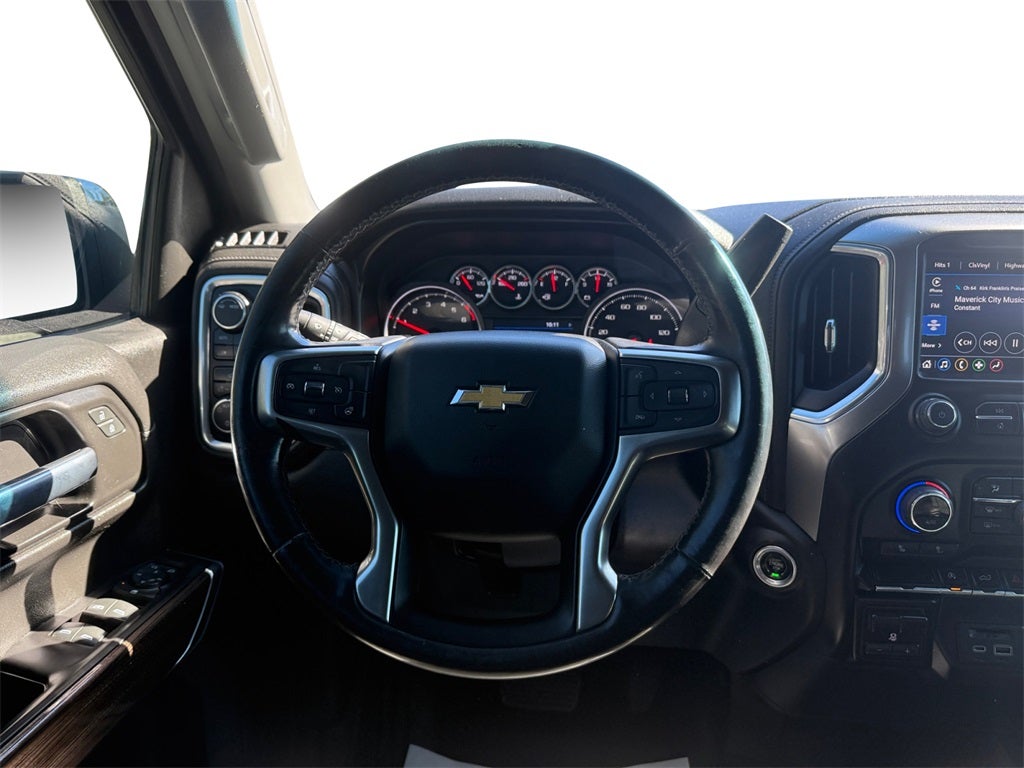 2021 Chevrolet Silverado 1500 4WD Crew Cab Standard Bed LT