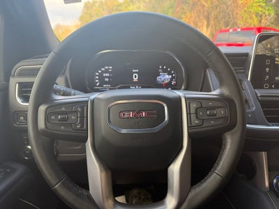 2024 GMC Yukon XL 4WD SLT