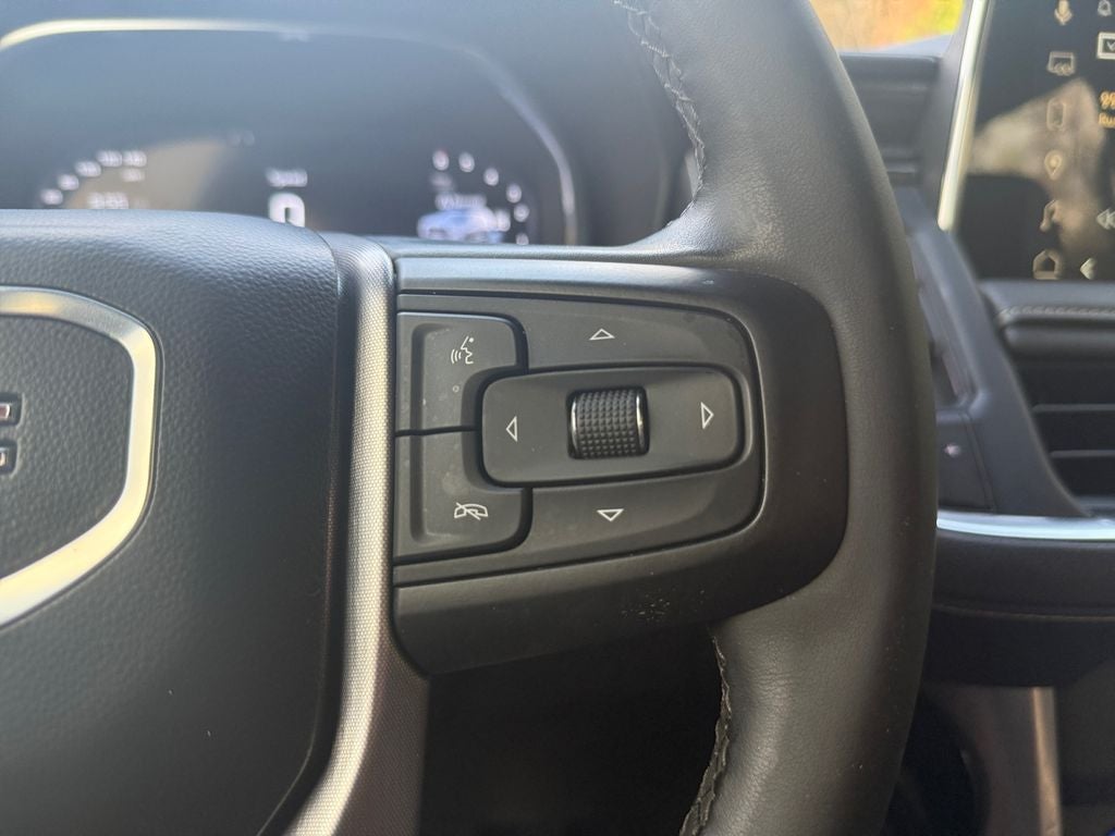 2024 GMC Yukon XL 4WD SLT