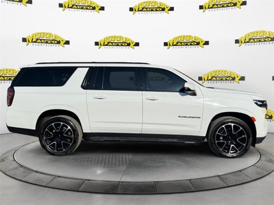 2022 Chevrolet Suburban 4WD RST