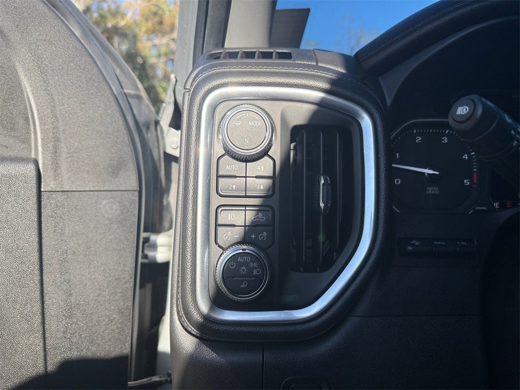 2020 GMC Sierra 2500HD 4WD Crew Cab Standard Bed Denali