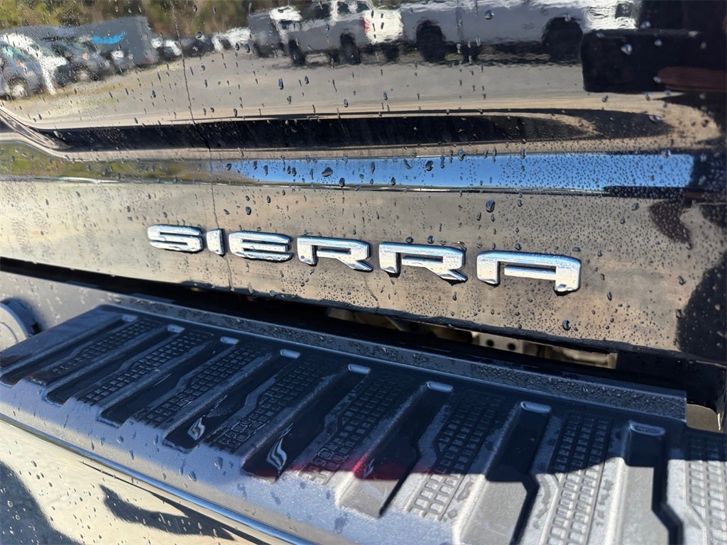 2024 GMC Sierra 2500HD 4WD Crew Cab Standard Bed Denali