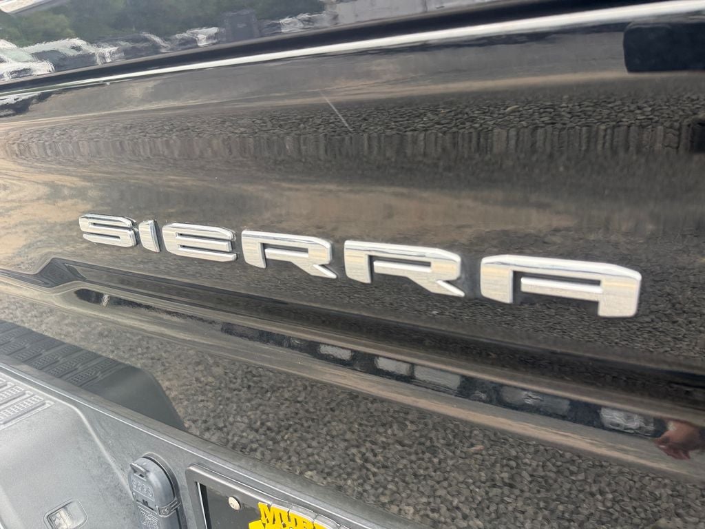2025 GMC Sierra 1500 4WD Crew Cab Short Box SLT