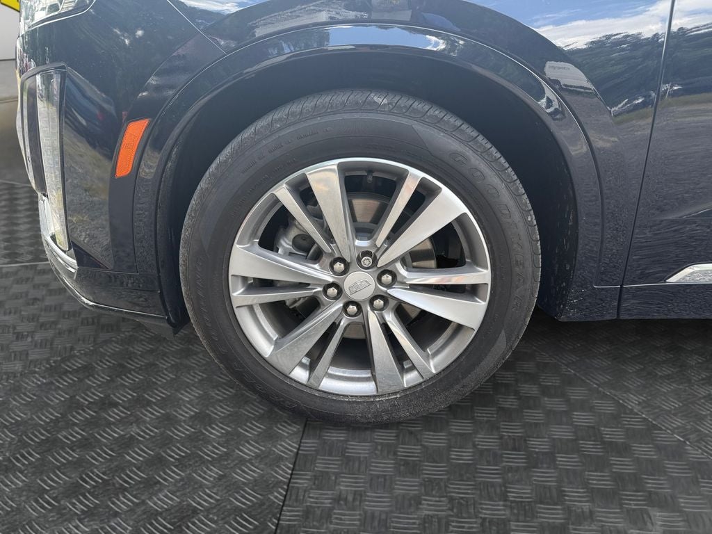 2022 Cadillac XT6 FWD Premium Luxury