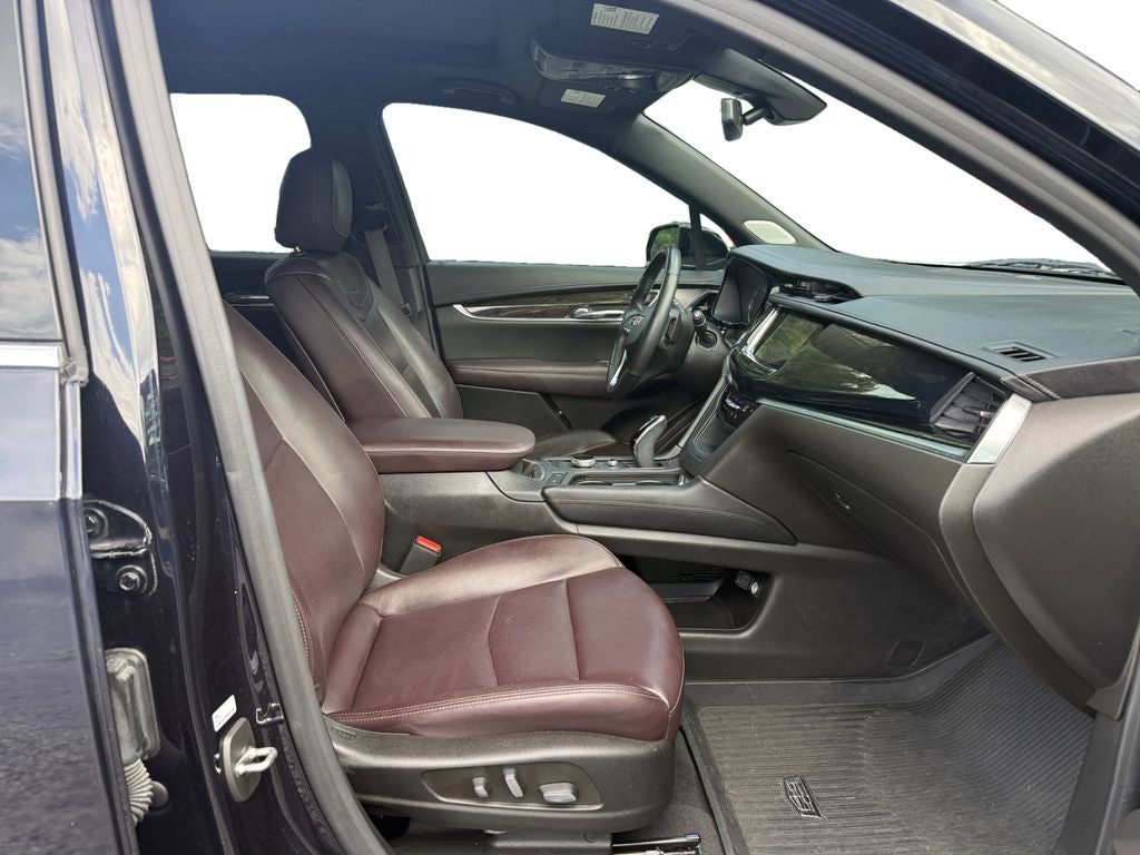 2022 Cadillac XT6 FWD Premium Luxury
