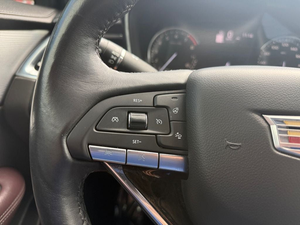 2022 Cadillac XT6 FWD Premium Luxury