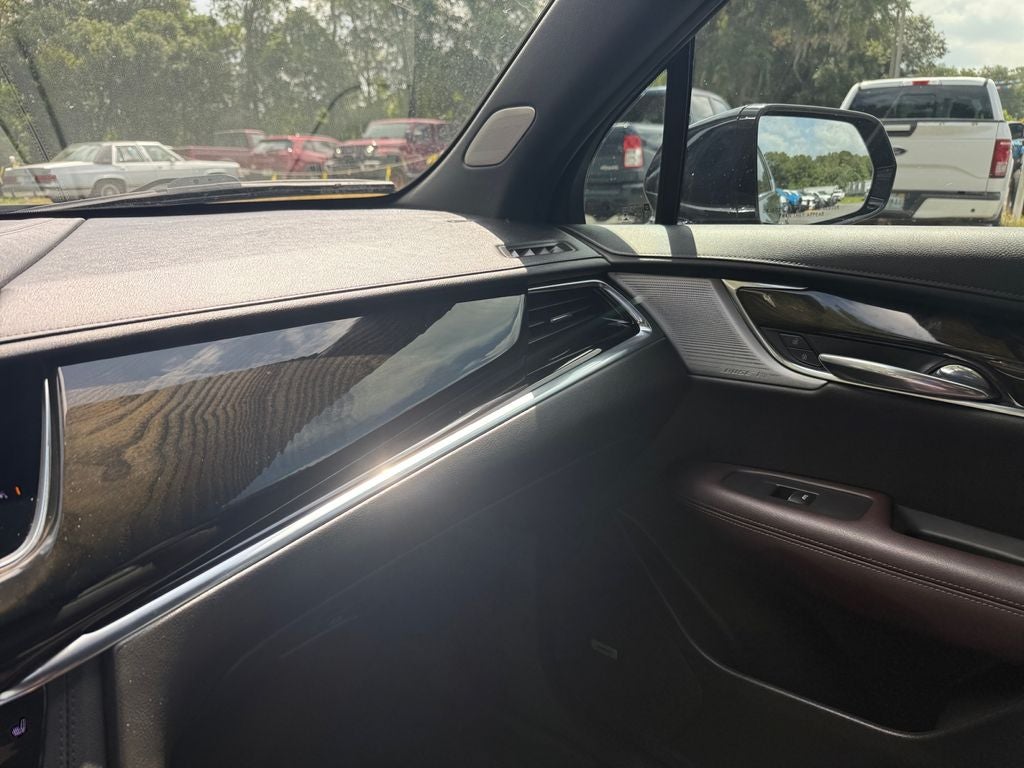 2022 Cadillac XT6 FWD Premium Luxury