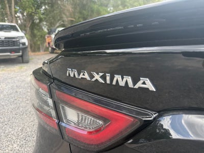 2023 Nissan Maxima SR