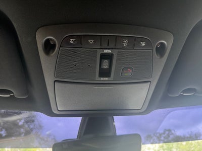 2023 Nissan Maxima SR