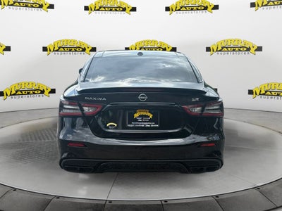 2023 Nissan Maxima SR