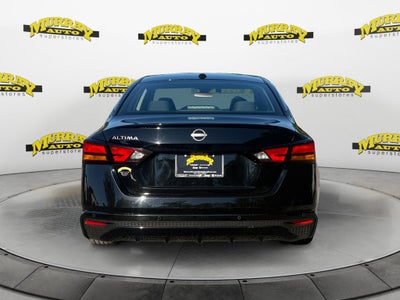2025 Nissan Altima SV FWD