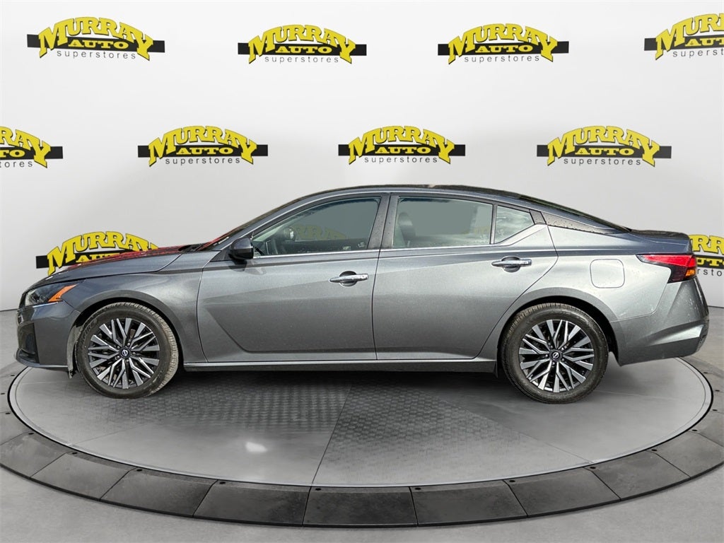 2023 Nissan Altima SV FWD