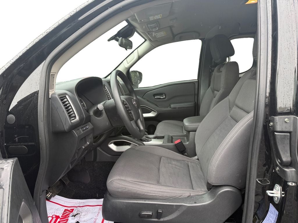 2024 Nissan Frontier King Cab SV 4x2