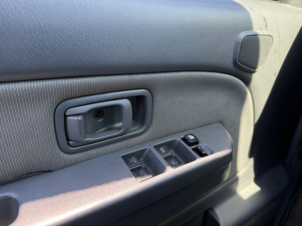 2001 Nissan Frontier SE-V6