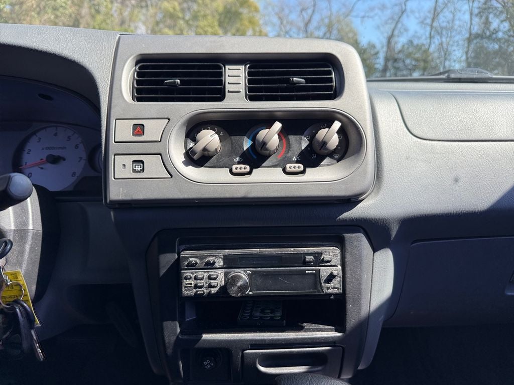 2001 Nissan Frontier SE-V6