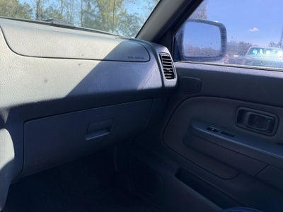 2001 Nissan Frontier SE-V6