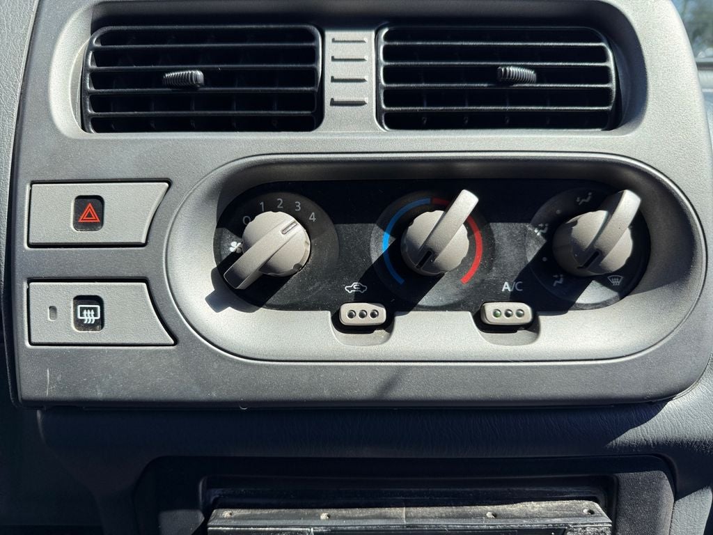 2001 Nissan Frontier SE-V6