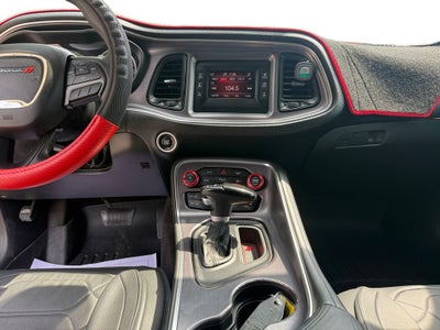 2017 Dodge Challenger SXT