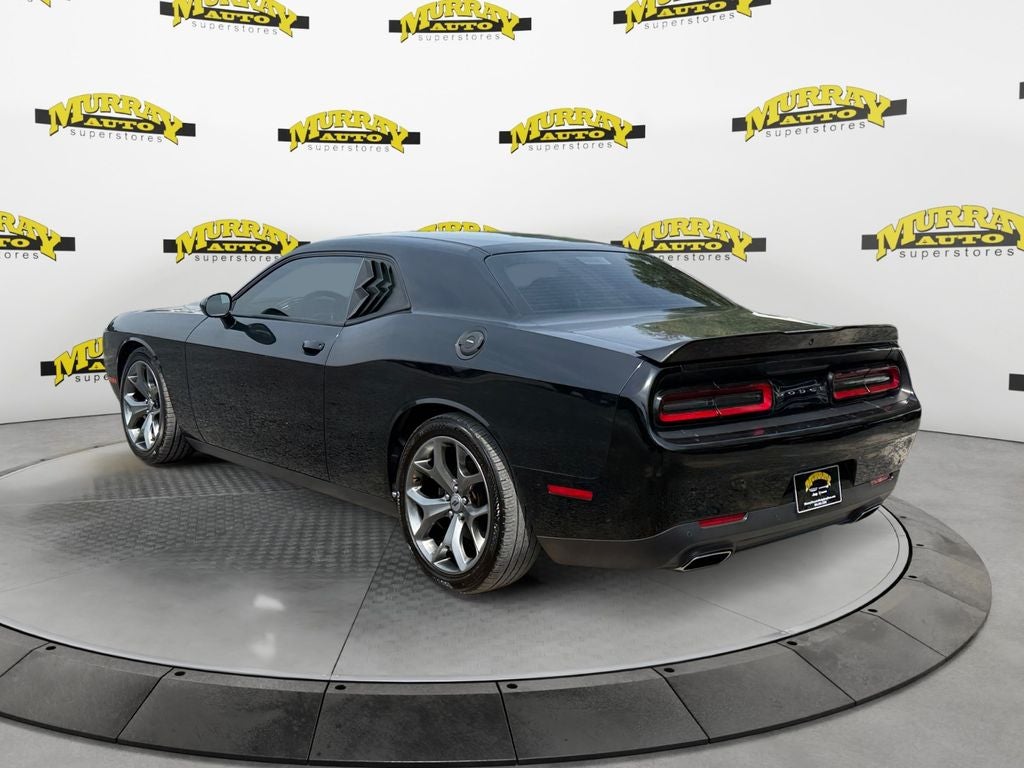 2017 Dodge Challenger SXT