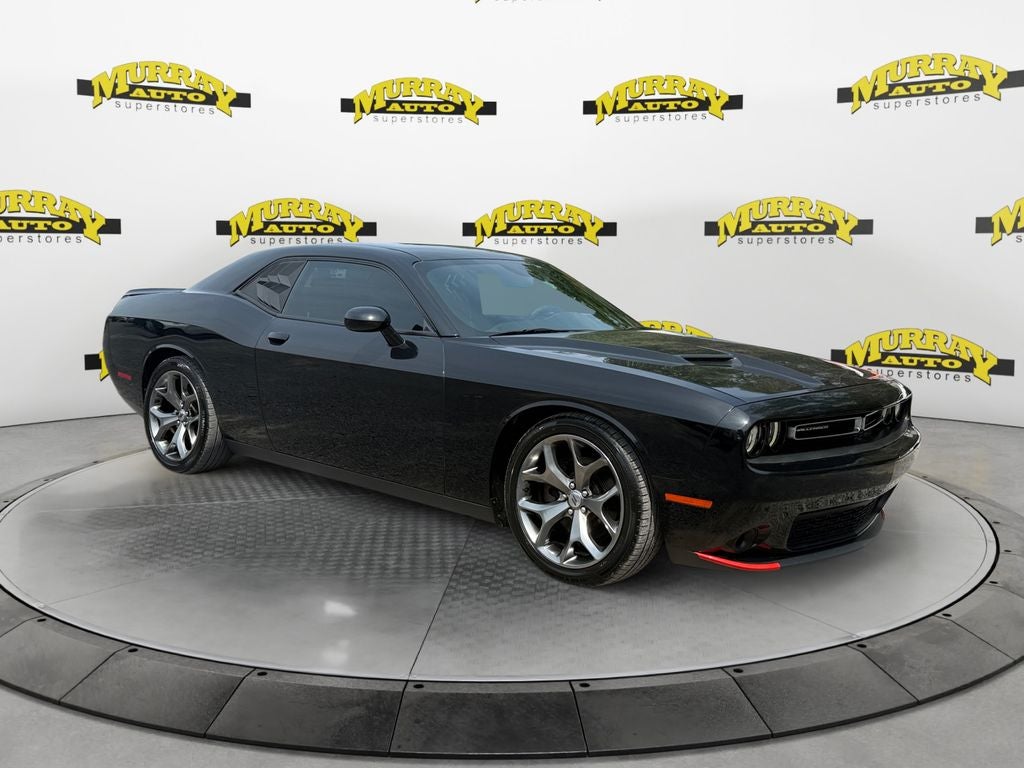 2017 Dodge Challenger SXT