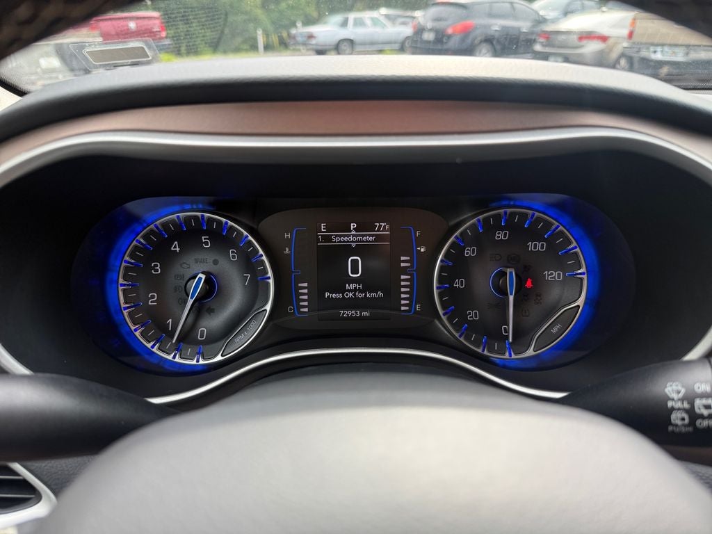 2023 Chrysler Voyager LX