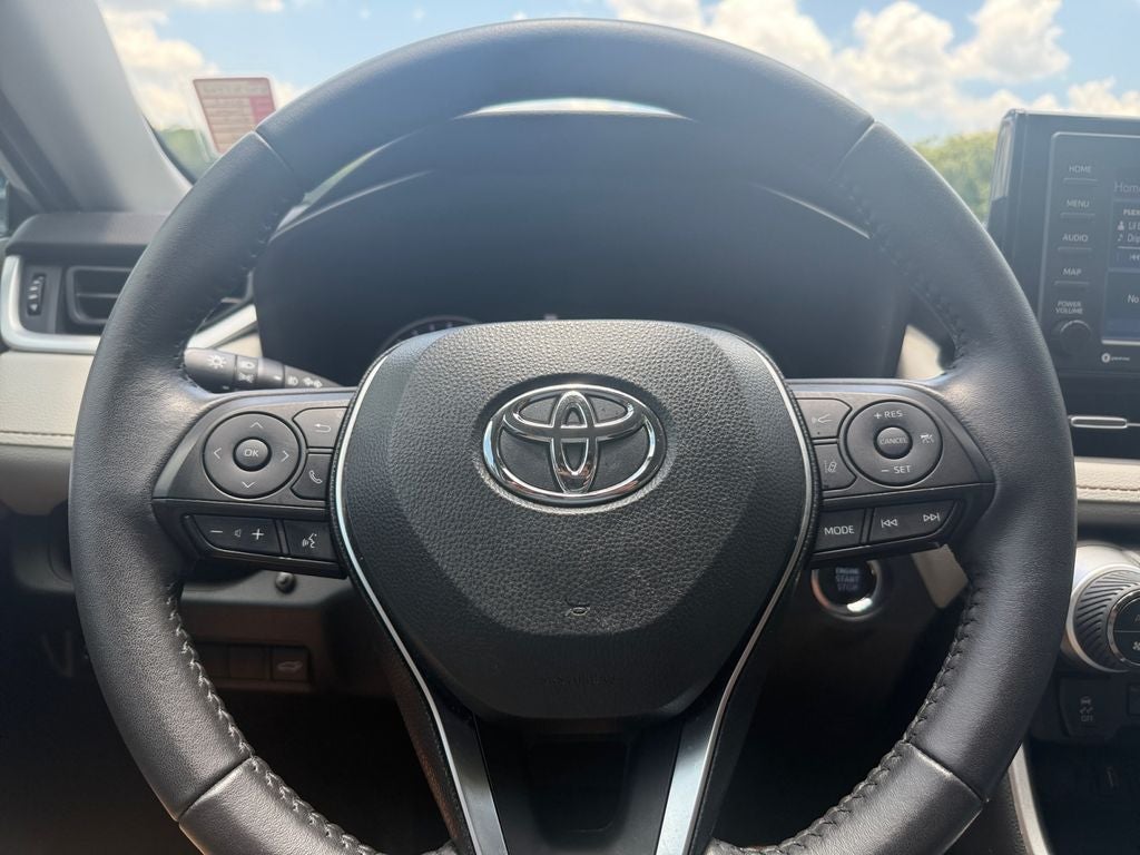 2022 Toyota RAV4 XLE Premium