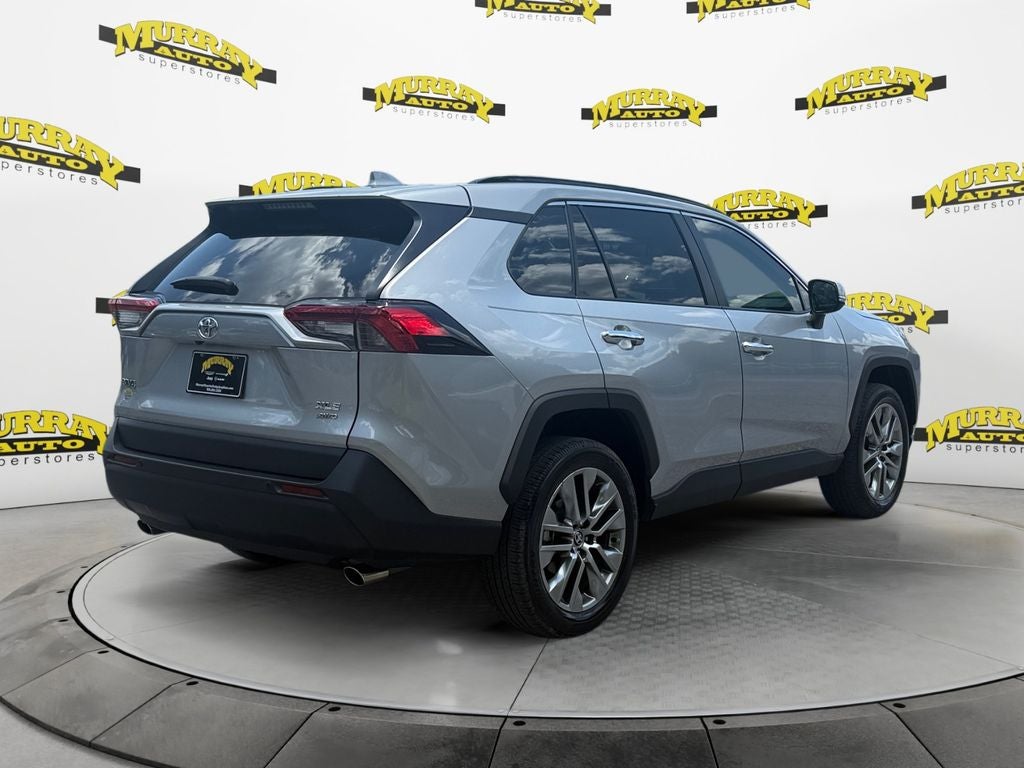 2022 Toyota RAV4 XLE Premium