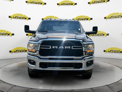 2021 RAM 3500 Big Horn Crew Cab 4x4 8' Box