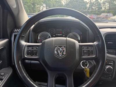 2021 RAM 1500 Classic Tradesman Crew Cab 4x4 5'7' Box