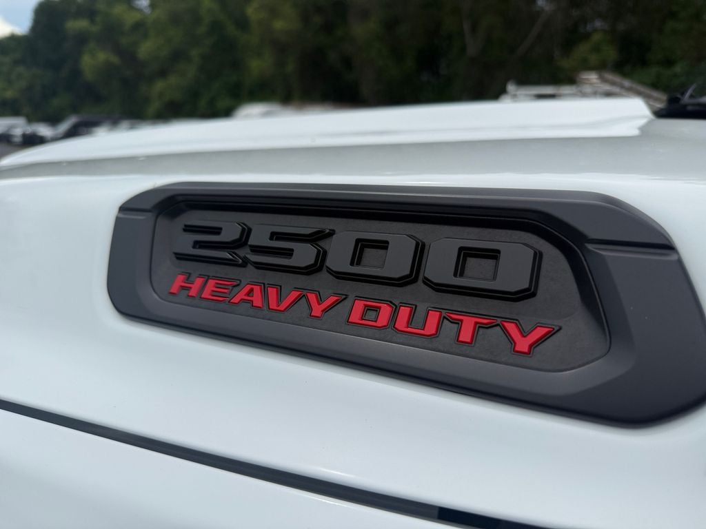 2024 RAM 2500 Tradesman Crew Cab 4x4 6'4' Box